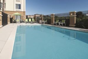 capsule hotel fairfield La Quinta Inn & Suites by Wyndham Fairfield - Napa Valley