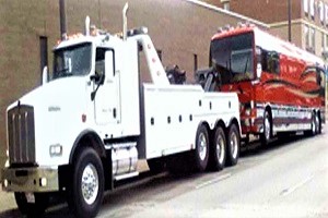 towing equipment provider inglewood Inglewood Towing Truck