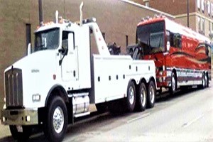 towing equipment provider inglewood Inglewood Towing Truck