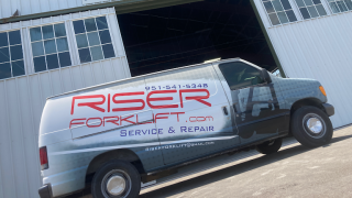 material handling equipment supplier moreno valley Riser Forklift | Mobile Service & Repair