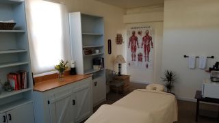 massage therapist oakland Brea's Divine Hands Intuitive Massage