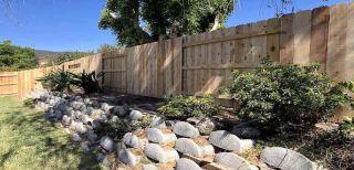 fence contractor oceanside Xtreme Custom D&B