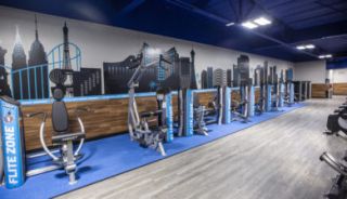 spa and health club oceanside EōS Fitness