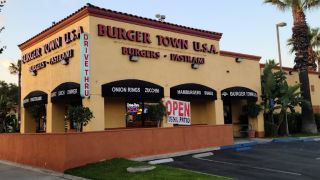 hamburger restaurant ontario Burgertown USA