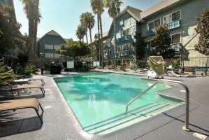 health resort ontario Azure Hotel & Suites, Trademark Collection by Wyndham
