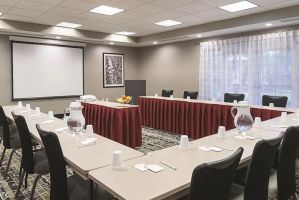 Meeting room at La Quinta Inn & Suites by Wyndham Ontario Airport in Ontario, California