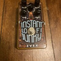 Zvex Vertical Vexter Instant Lo-Fi Junky 2019 - Graphic
