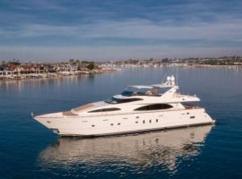 boat rental service orange OC Yacht Rentals- Luxury Boat Charters