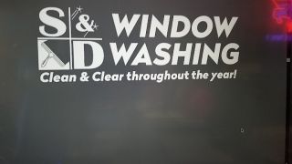 gutter cleaning service oxnard S&D window washing