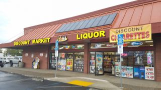 beer distributor roseville DISCOUNT MARKET LIQUOR