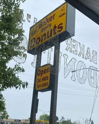 donut shop roseville Baker Ben's Donuts