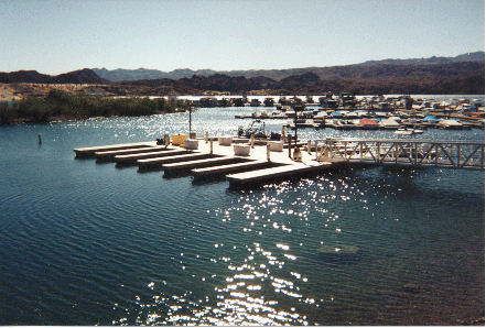 dock builder roseville California Custom Docks Corporation