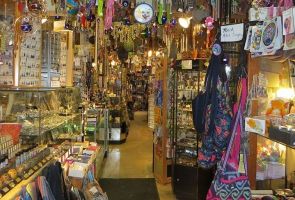shops where to buy souvenirs in sacramento Garden of Enchantment