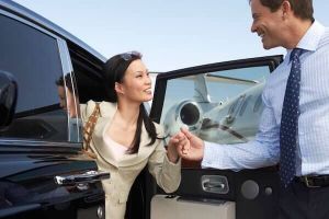 Get chauffeur driven San Diego airport limo service for both personal and corporate travel needs.