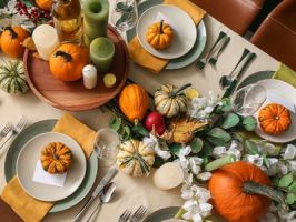 Eye-Catching Fall Tablescapes