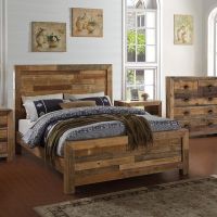We carry a great selection of beds and bedroom furniture, including contemporary bedroom furniture. Our bedroom sets are available in popular and classic styles. Our bedroom f