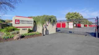 records storage facility santa rosa Security Public Storage