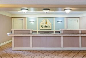La Quinta Inn by Wyndham Stockton hotel lobby in Stockton, California