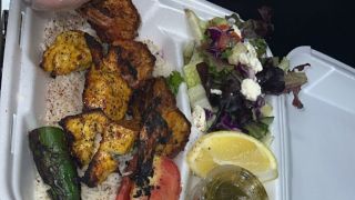 turkish restaurant stockton Ariana’s kabob and gyro truck