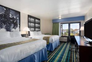 Guest room at the Super 8 by Wyndham Vallejo/Napa Valley in Vallejo, California